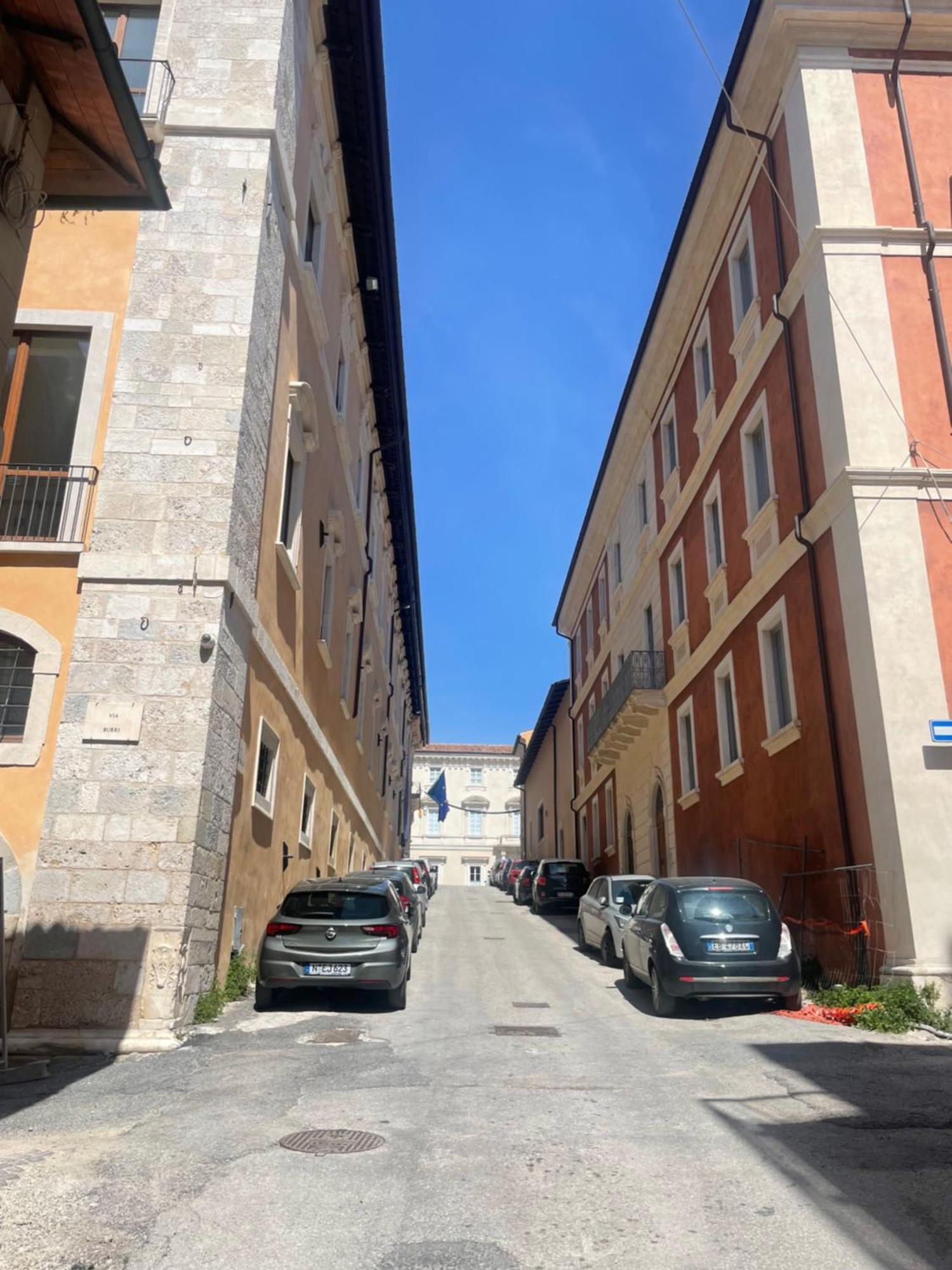 Casa Renzo Hotell LʼAquila Eksteriør bilde